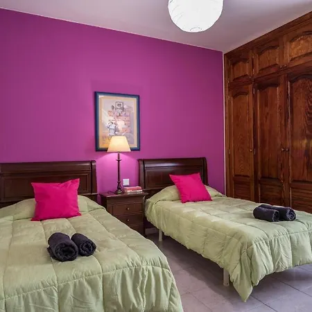 Tuco Villa Costa Teguise